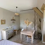 Nocleg ze śniadaniem Moulin De Latouille-Lentillac
